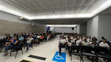 Conferência da Juventude coleta 20 propostas de políticas públicas em Santos