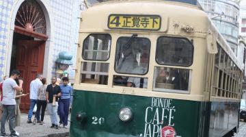 Bondes turísticos circulam apenas aos finais de semana durante obras no Centro de Santos