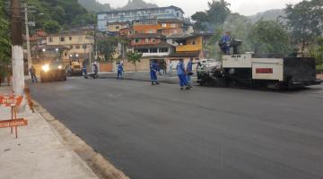Mais uma via do Saboó, em Santos, já está com nova pavimentação