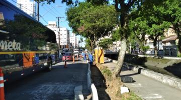 Com tempo firme, avançam obras de revitalização no Canal 1, em Santos