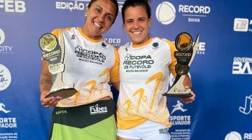 Jogadora de futevôlei de Santos brilha em Salvador