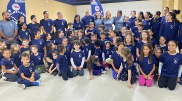 Entrega de uniformes de projeto santista de ginástica artística celebra esporte e inclusão