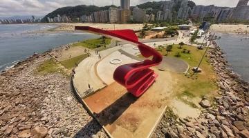 vista aérea geral do novo quebra-mar. #paratodosverem