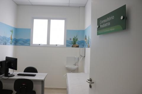 consultório pediátrico #paratodosverem 
