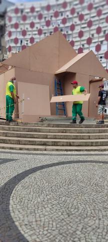 operários atuando na construção #paratodosverem