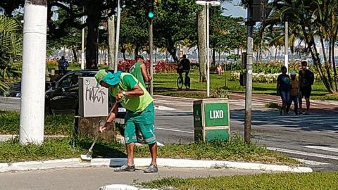 operário pinta guia #paratodosverem 