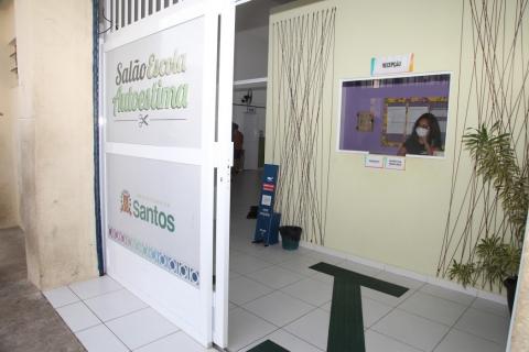 entrada do salão #paratodosverem 