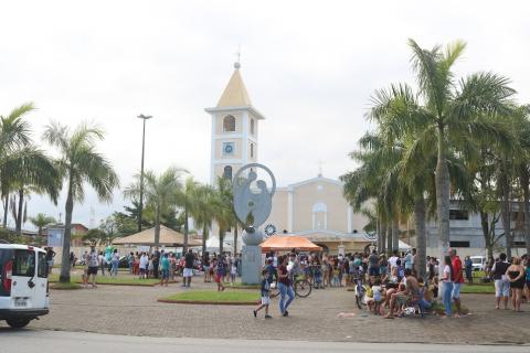 Vista geral da Praça Bruno Barbosa. #paratodosverem