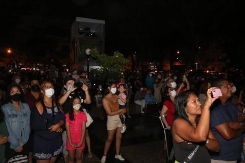 Público na praça mauá. #paratodosverem