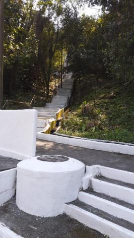 detalhe de caiação em escadas e cordoneis. #paratodosverem