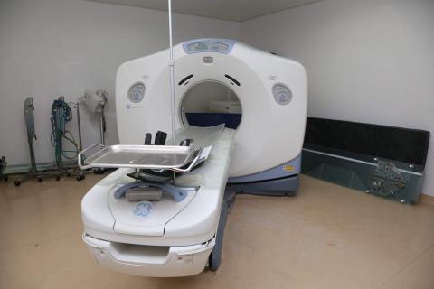 aparelho de tomografia #paratodosverem