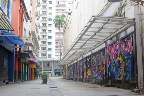 visão geral do mural grafitado #paratodosverem 