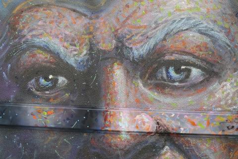 mural com desenho de rosto #paratodosverem 