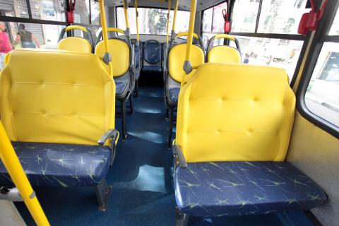 interior de ônibus #pracegover 