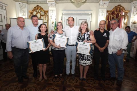 Miriam M. Prado Cheida, Adriana Praxedes M.Bastos e Elaine C.Diogo Dellamonica. #Paratodosverem