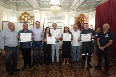 Marco Aurélio  Correa, Josiane Q. Xavier de Castro, Maria José Martinatti,Luiz Carlos Espíndola Júnior. #Paratodosverem