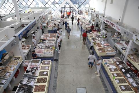 Vista geral da área interna com os boxes. #Paratodosverem