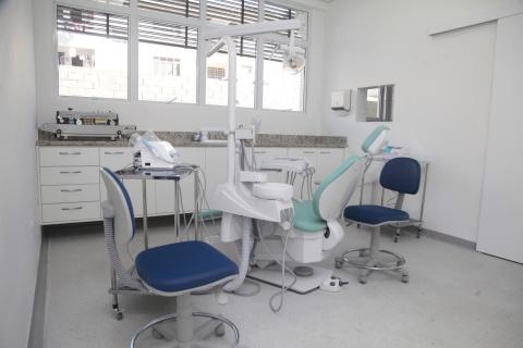 Sala de atendimento odontológico. #Paratodosverem