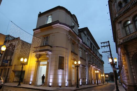fachada da associação comercial #paratodosverem 