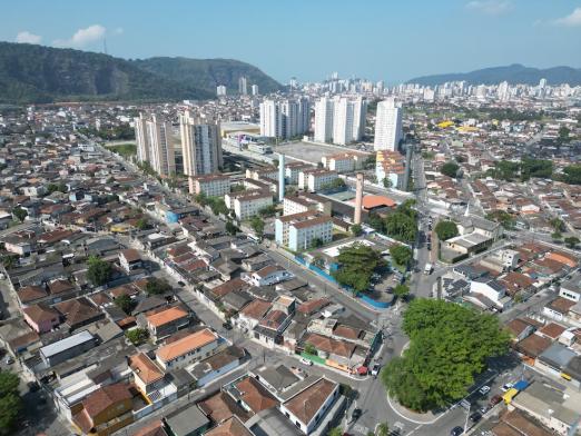 Foto aérea da Cidade #paratodosverem 