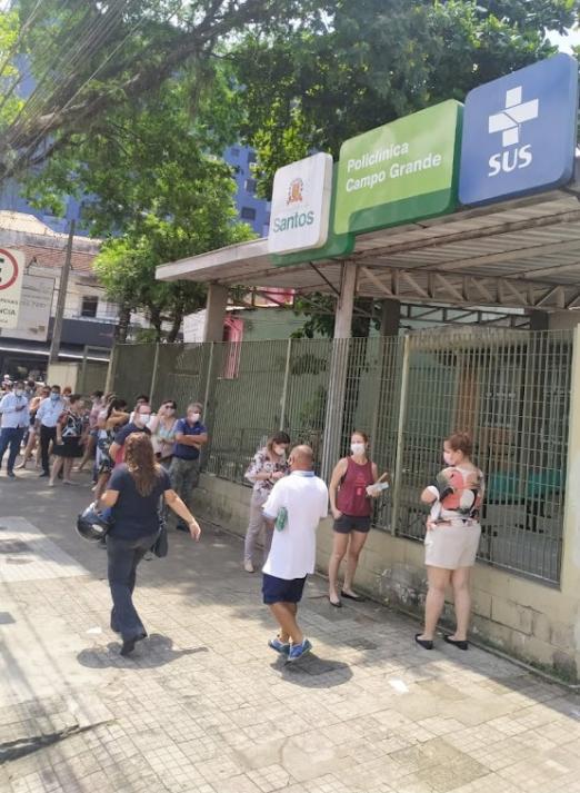 fachada de policlínica. #paratodosverem