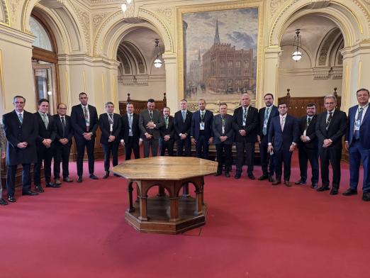 autoridades reunidas #paratodosverem