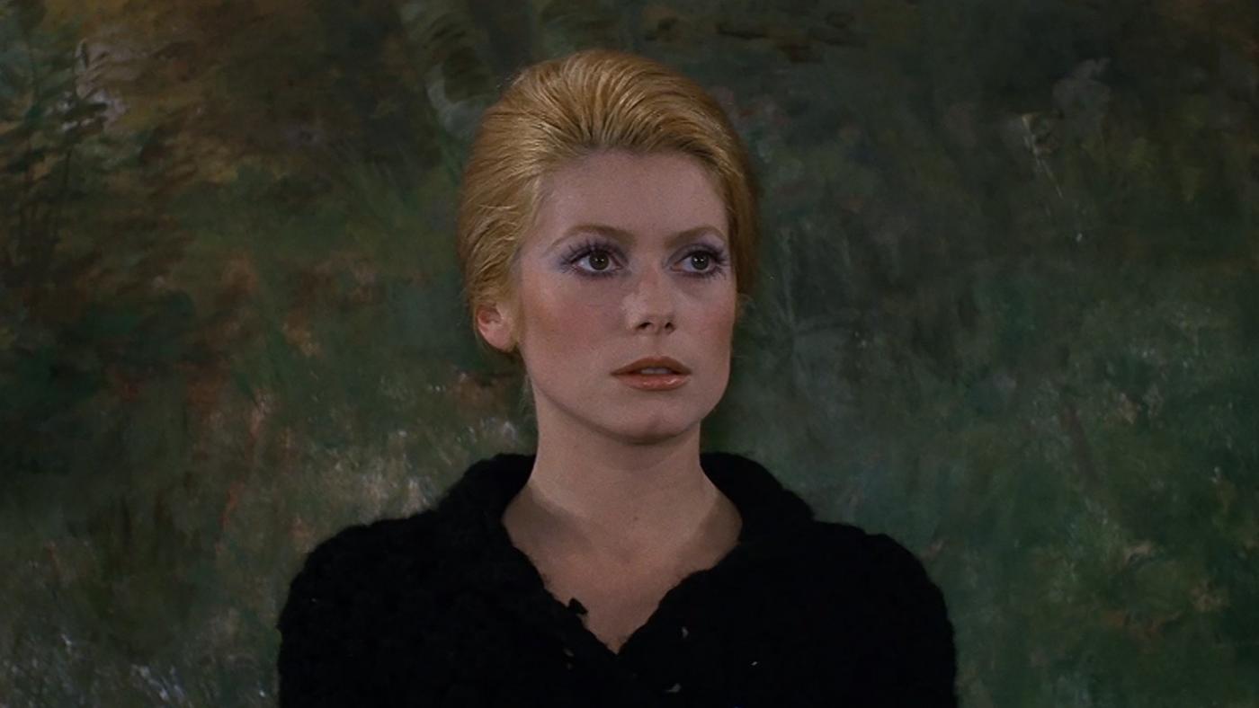 mulher em cena no filme A sereia do Missisipi #paratodosverem 