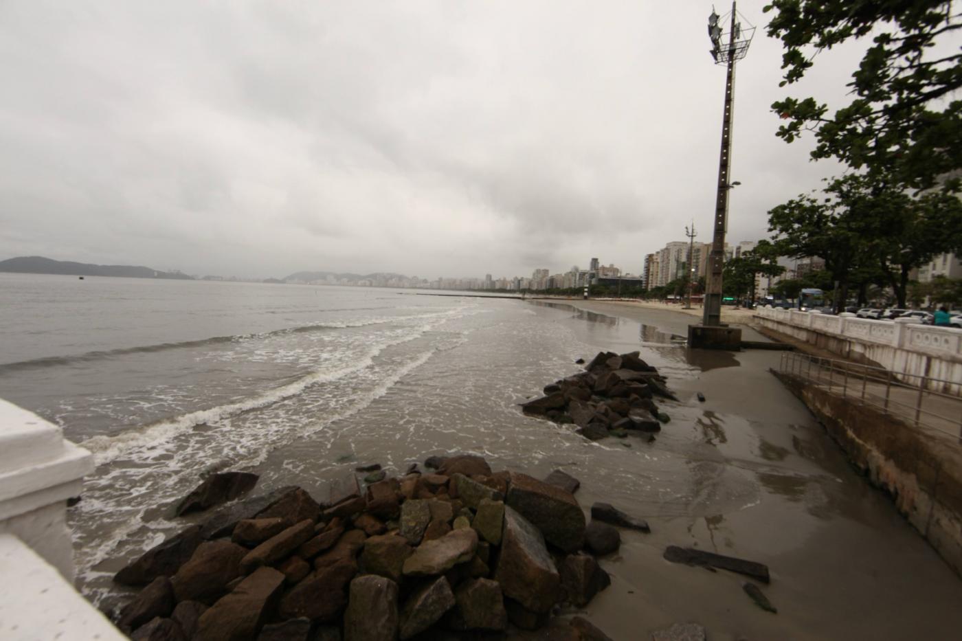 mar e areia na praia #paratodosverem