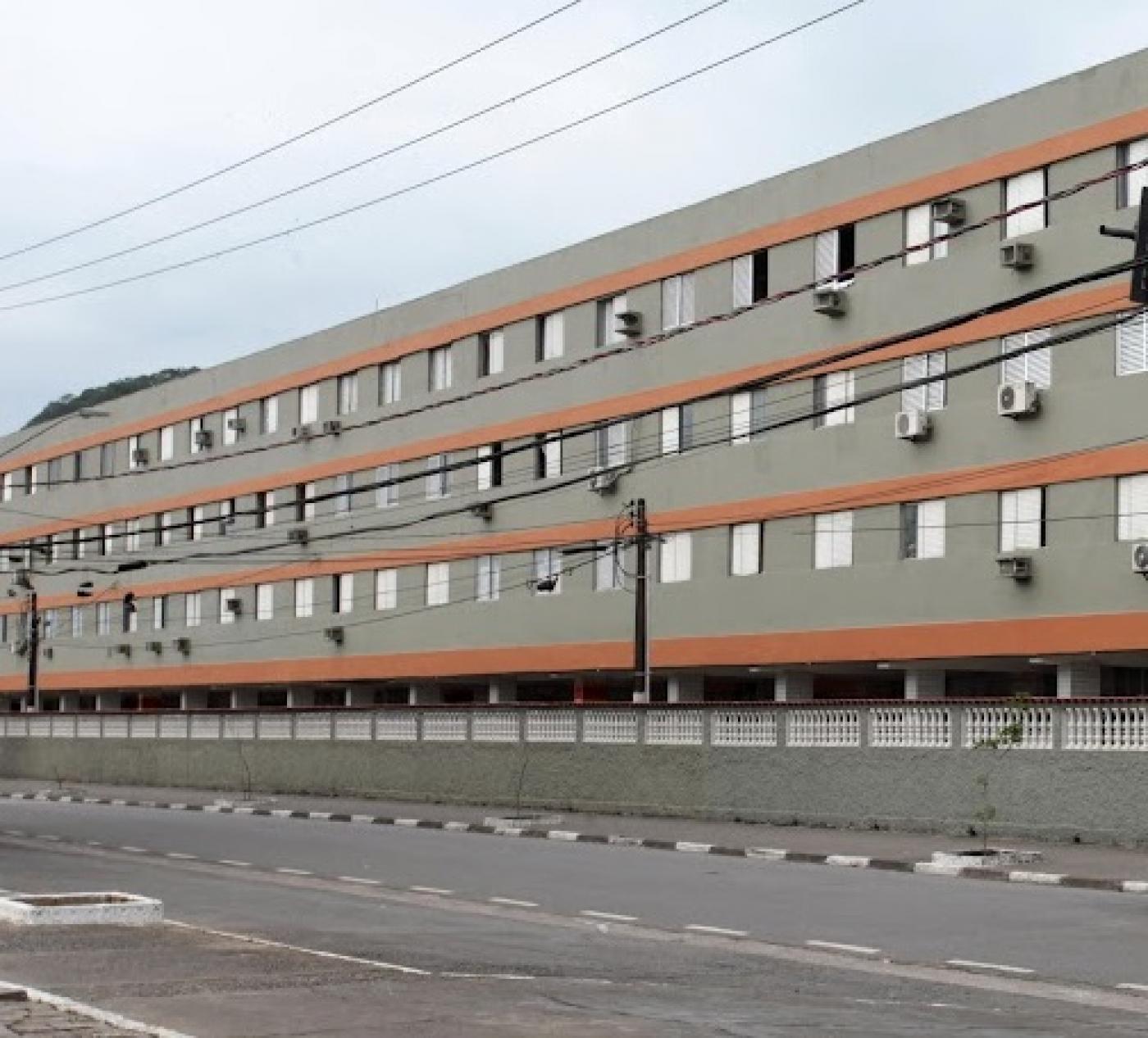 a fachada do conjunto dos estivadores. #paratodosverem 