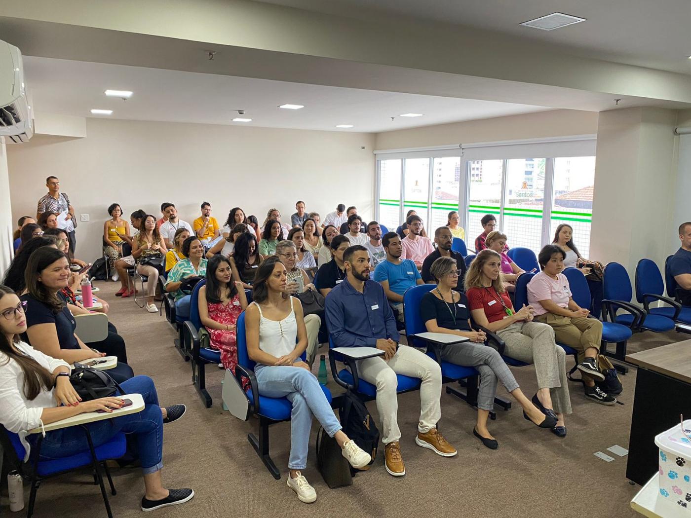 residentes no auditório #paratodosverem