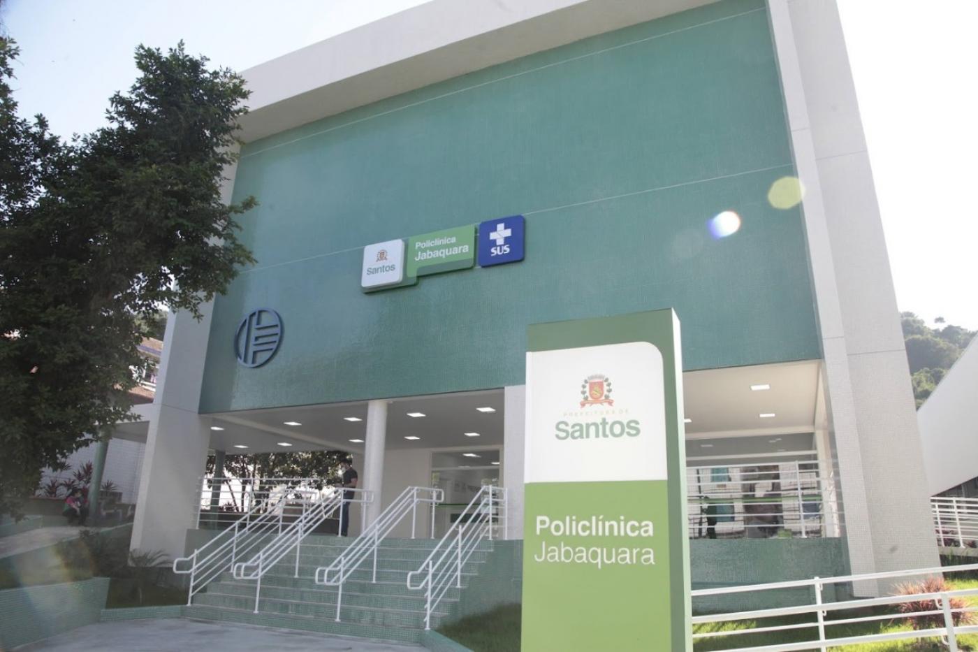 Fachada da policlínica  #paratodosverem