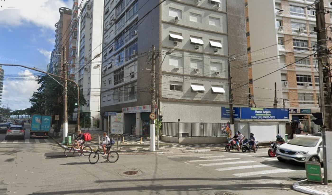 esquina da Avenida Conselheiro Nébias com Rua Governador Pedro de Toledo em Santos. #paratodosverem