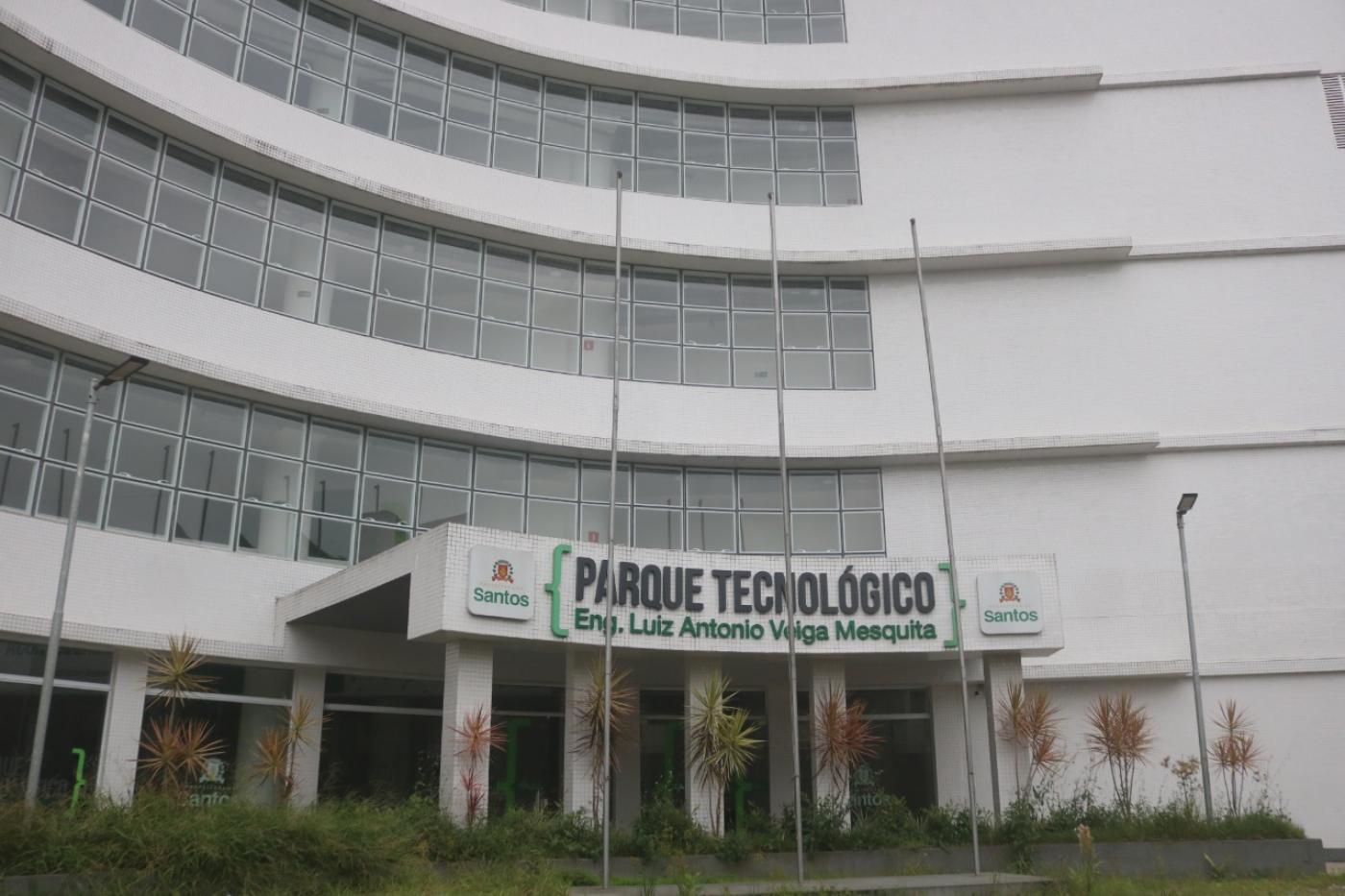 a fachada do parque tecnológico. #paratodosverem