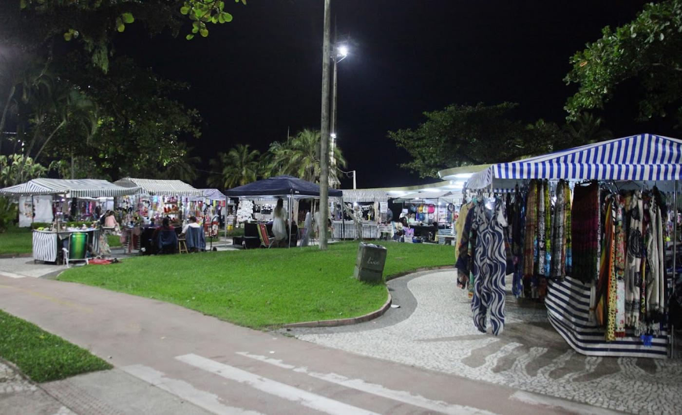 barracas montadas na feirarte #paratodosverem