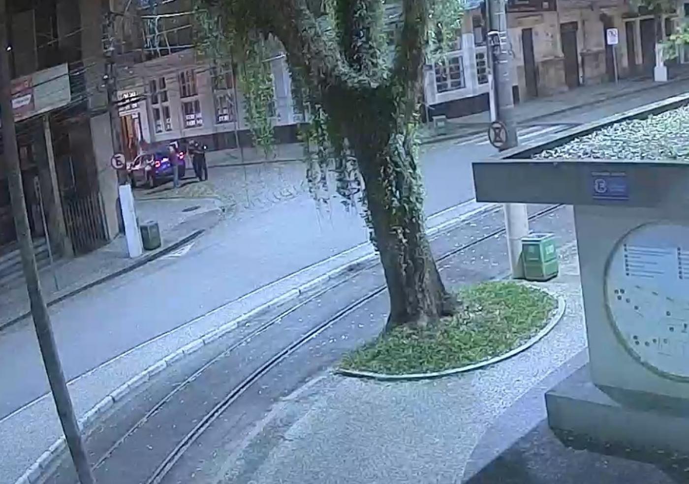 imagem da praça mauá e rua riachuelo, onde se viatuara da GCM para levar o homem à delegacia. #paratodosverem