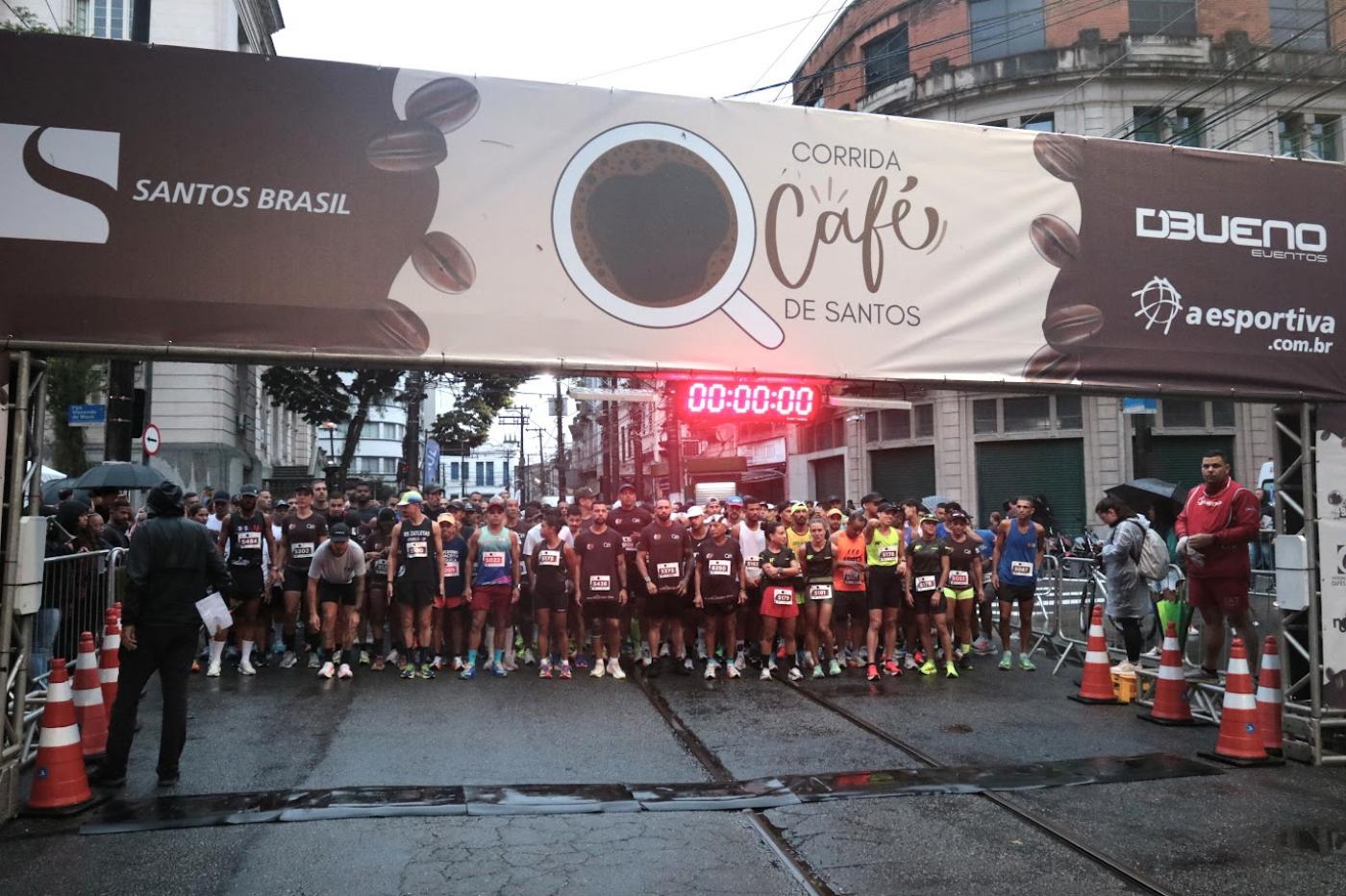 Largada da Corrida do Café. #Paratodosverem