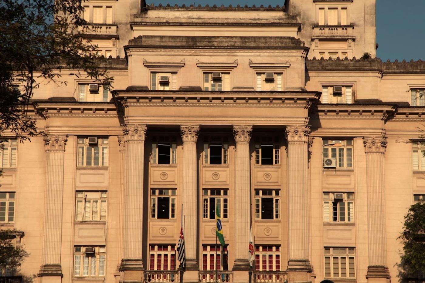 fachada da prefeitura #paratodosverem