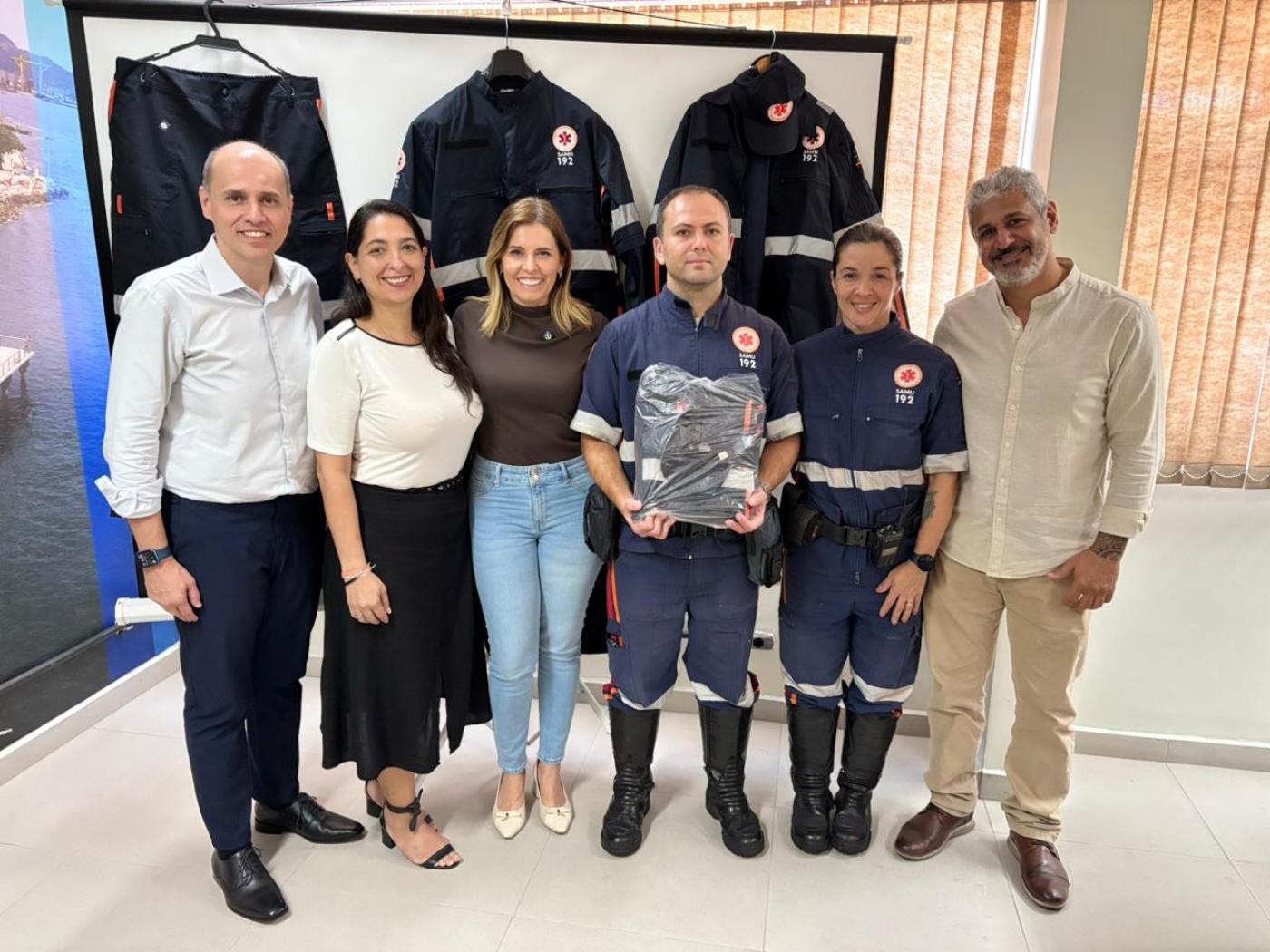 profissionais do Samu recebem novos uniformes #paratodosverem