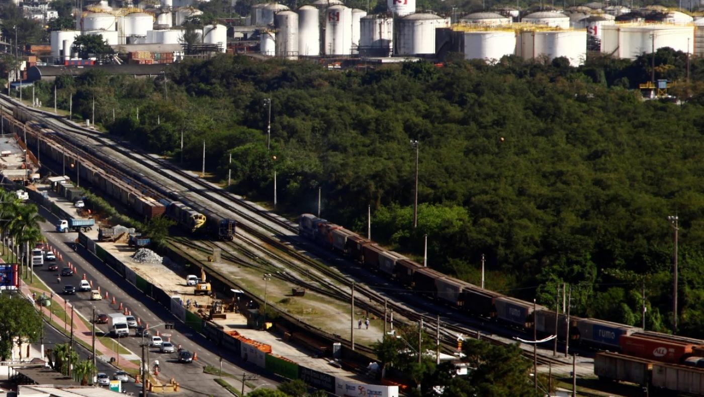 Prefeitura solicita realização de macrodrenagem na área da linha férrea, no Saboó - Foto: Rogério Bomfim/arquivo- julho/2019