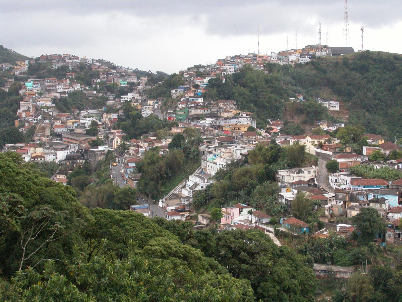 visão aérea do morro do são bento #pracegover 