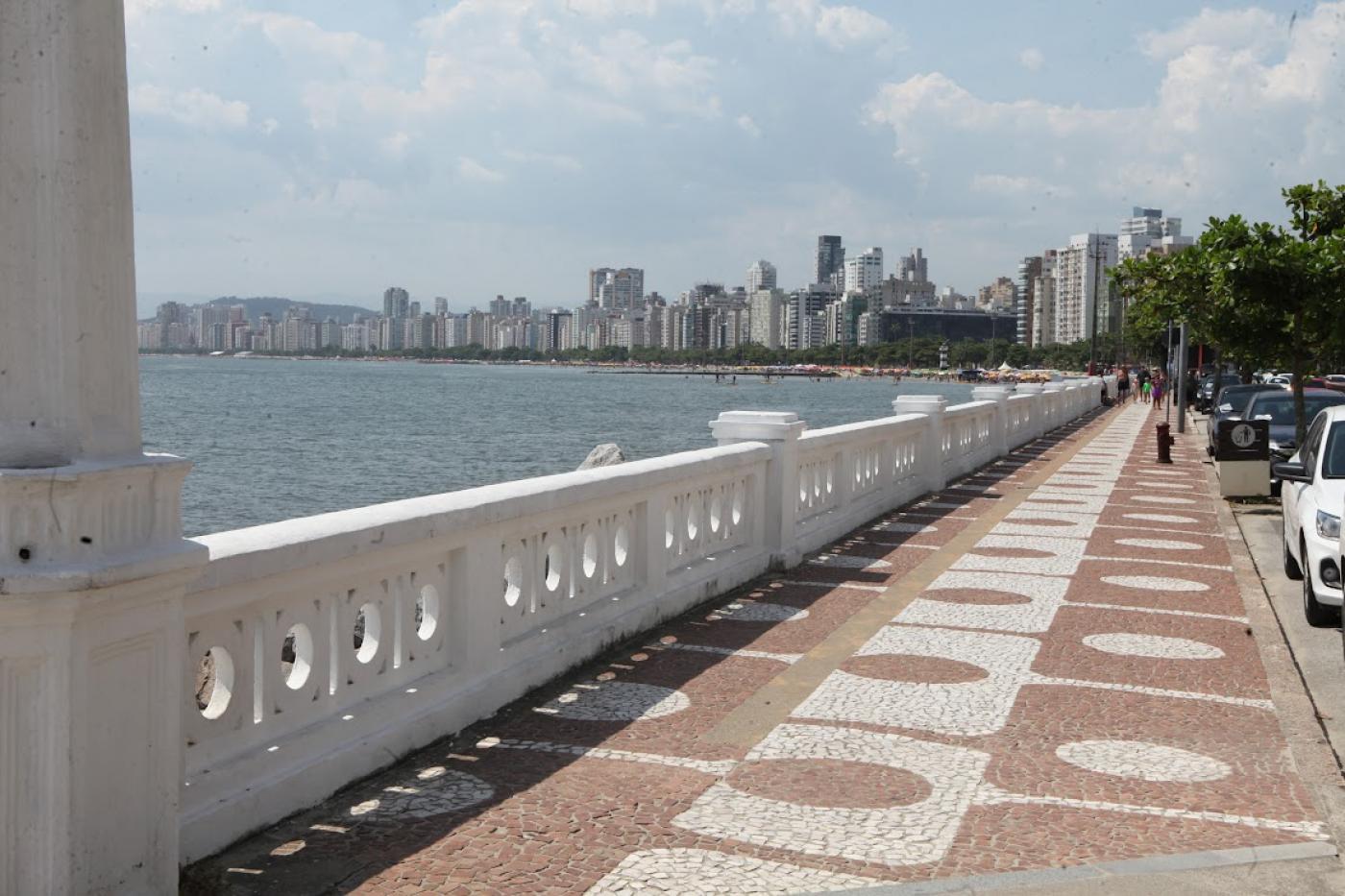 parte da mureta da ponta da praia #paratodosverem
