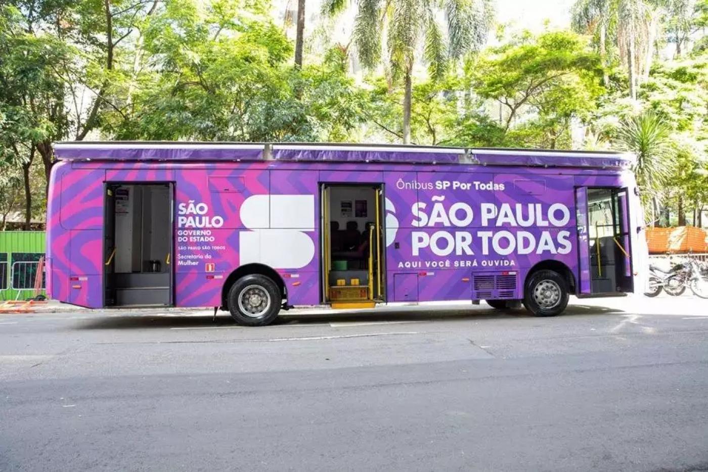 Imagem do Ônibus SP Por Todas. #Paratodosverem