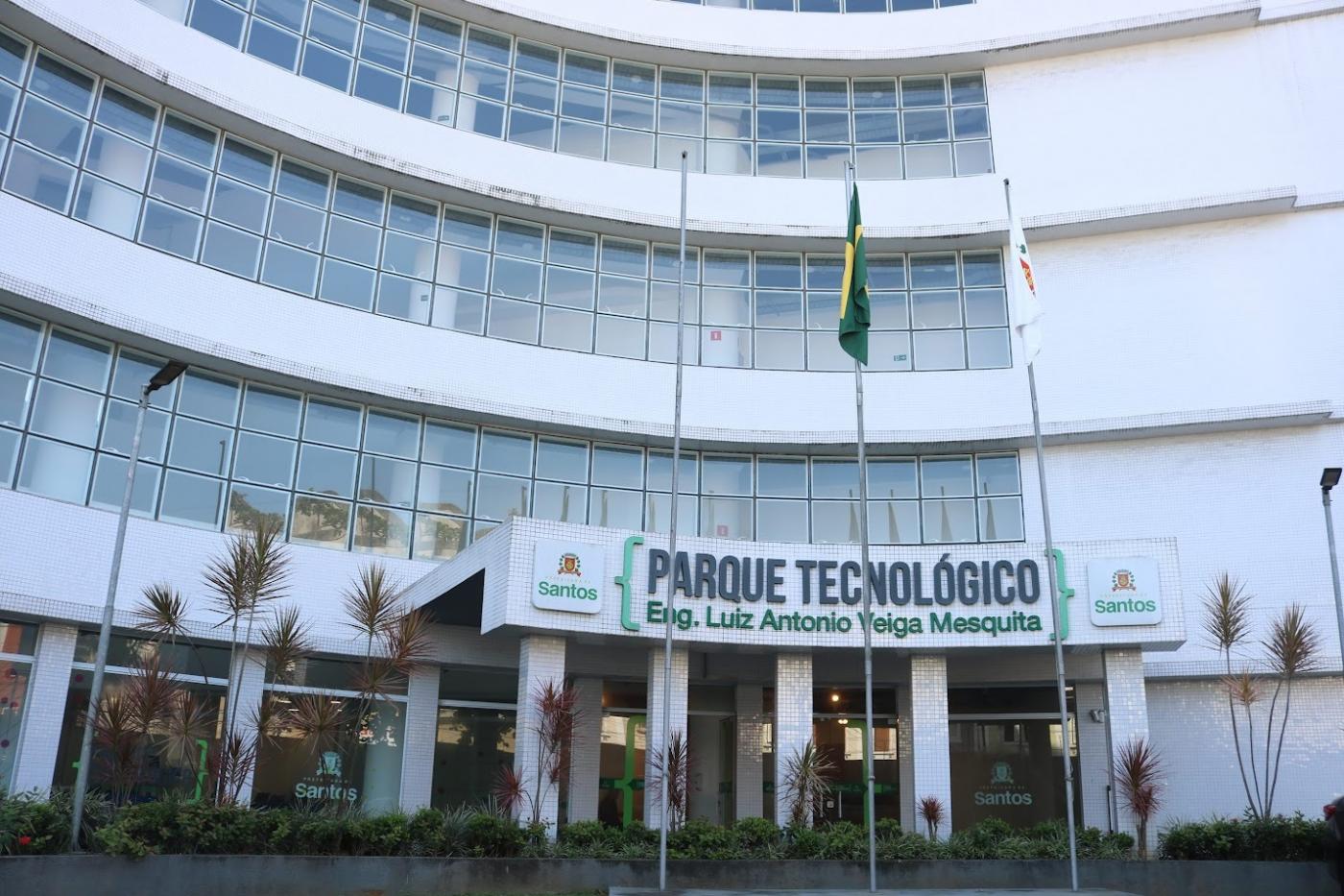 fachada do parque tecnológico #paratodosverem