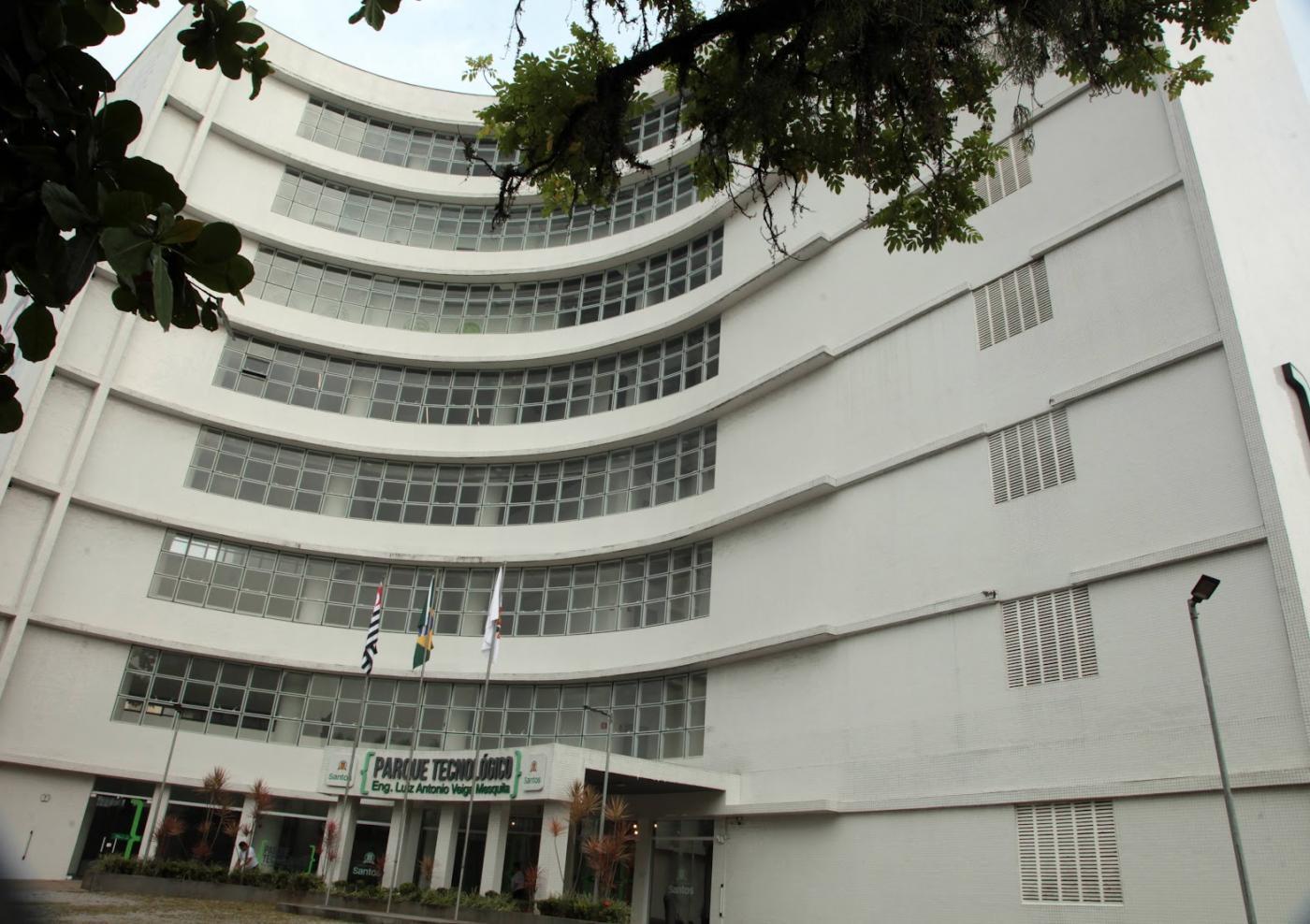 fachada do parque tecnológico #paratodosverem