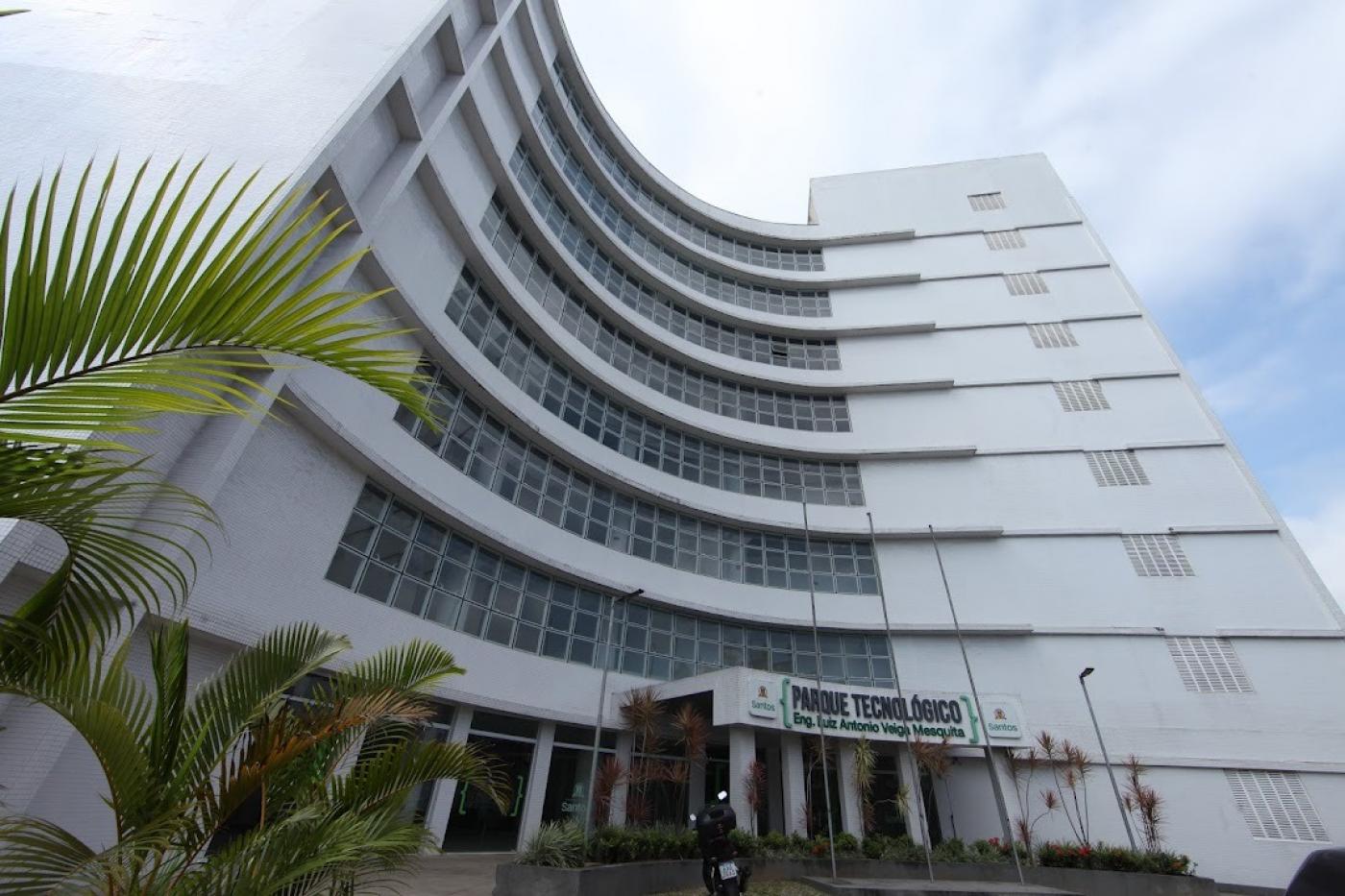 fachada do parque tecnológico #paratodosverem