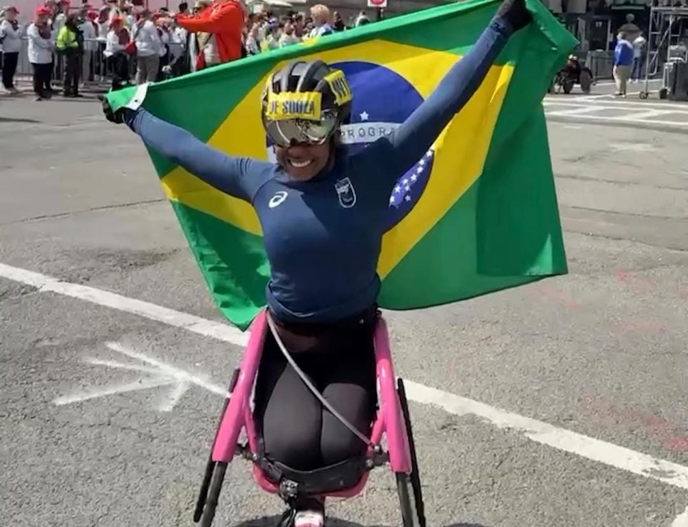 Vanessa Cristina na Maratona de Boston em 2025. #Paratodosverem