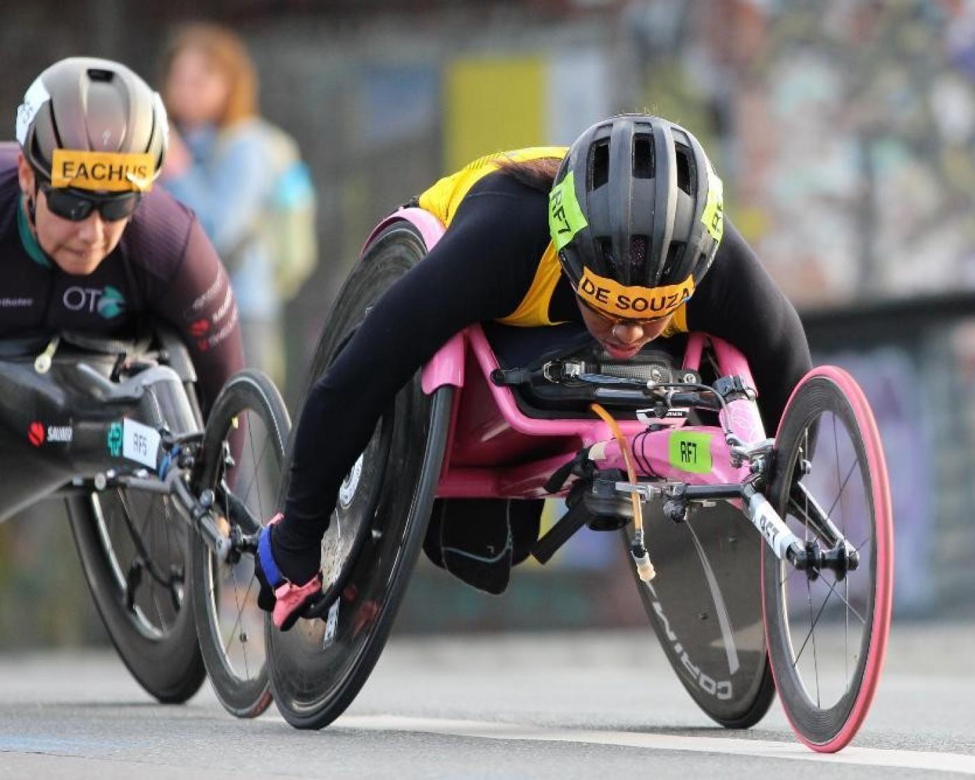 Vanessa Cristina na Maratona de Berlim. #Paratodosverem