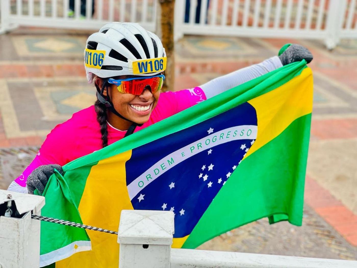 Paraatleta del Santos Vanessa Cristina finaliza cuarta en Maratón de Boston