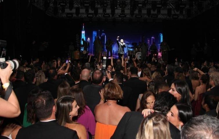 Baile da Cidade de Santos #Paratodosverem