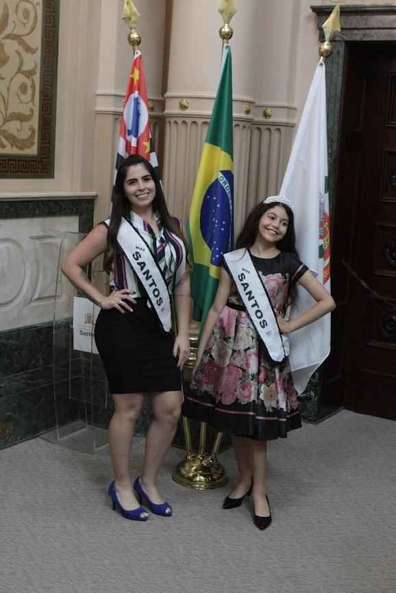 misses posam para foto no gabinete #paratodosverem 